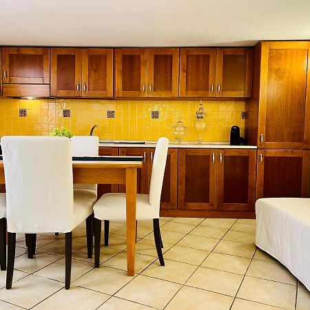 Gesu Nuovo Apartment ナポリ エクステリア 写真