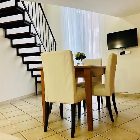 Gesu Nuovo Apartment ナポリ エクステリア 写真